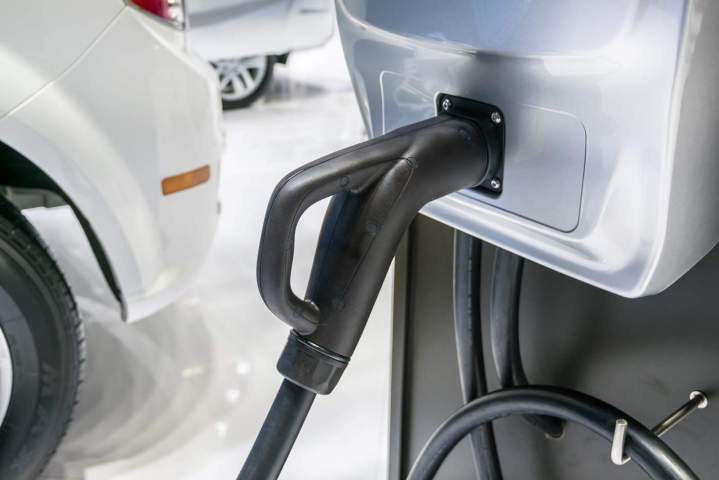 Borne de recharge Dollard-des-Ormeaux